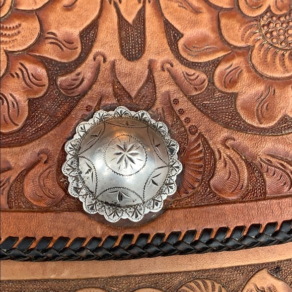 Tooled Brown Leather Western Bag Silver Concho - Picture 8 of 8